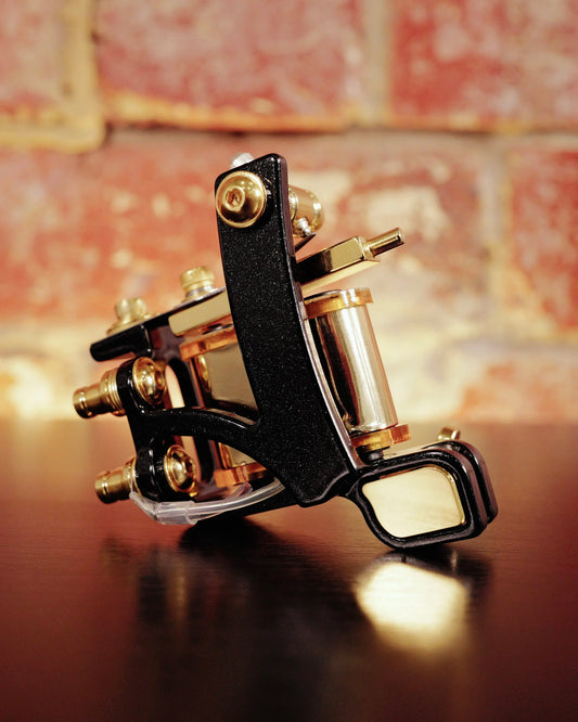Mick Squires Jonesy Liner - Galaxy Black x Gold