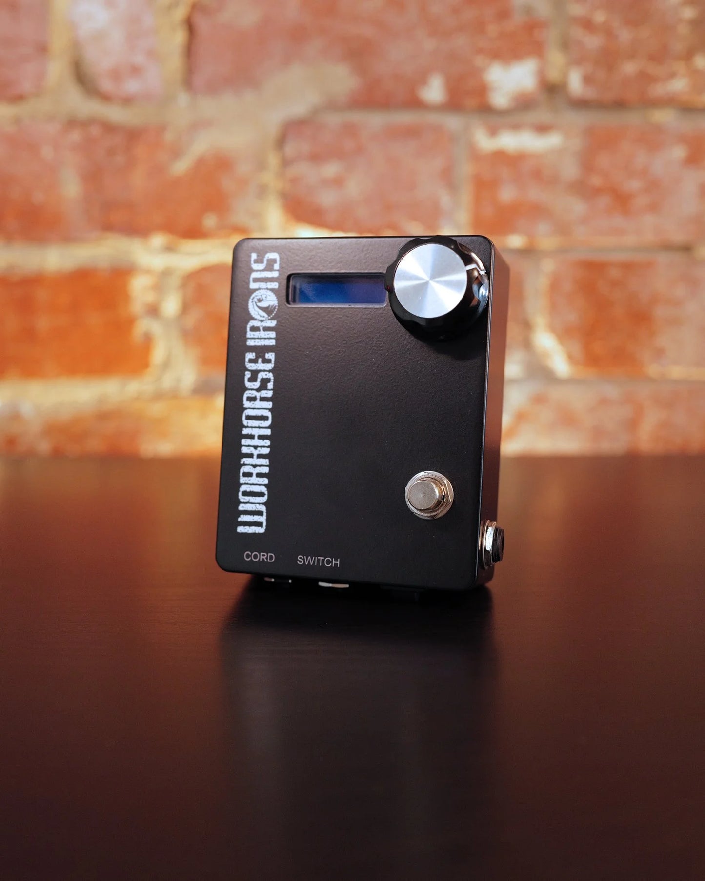 Workhorse Deluxe Tattoo Power Supply V3 | BATTERY POWERED
